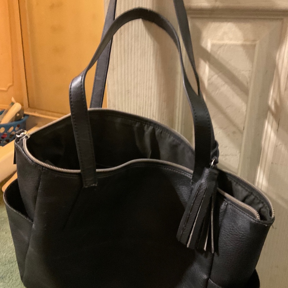 Relic handbag - Picture 2 of 5
